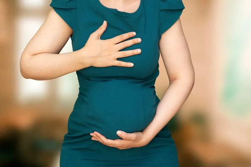Одышка второй триместр. Почему при беременности не хватает воздуха и тяжело дышать. Причины, по которым будущую маму может мучить одышка